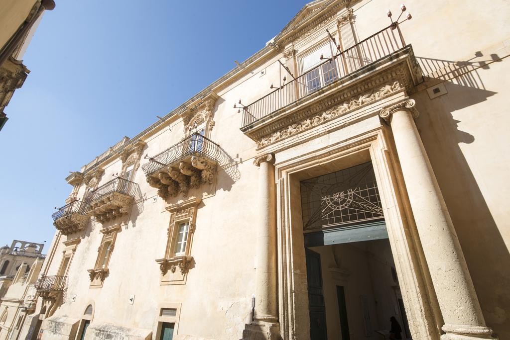 Apartamento Casa Elia: Locazione Breve Noto Exterior foto