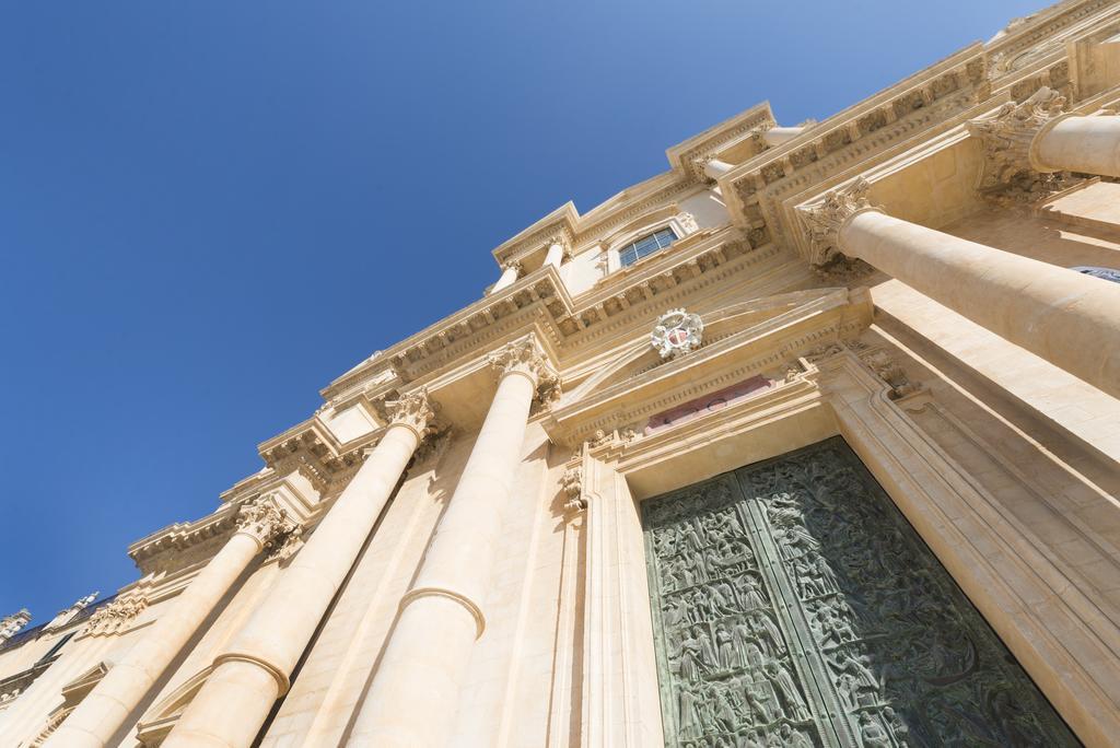 Apartamento Casa Elia: Locazione Breve Noto Exterior foto